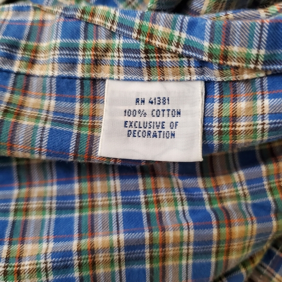 2 Ralph Lauren long sleeve button down shirts. Large - Picture 12 of 13